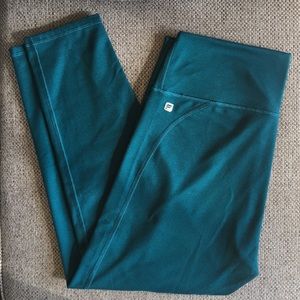 Fabletics 7/8 Teal Seamless High Waisted Legging